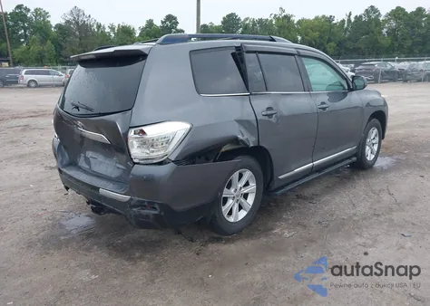 2011 Toyota Highlander Base V6 из США, поврежденный, VIN 5TDBK3EH1BS067676